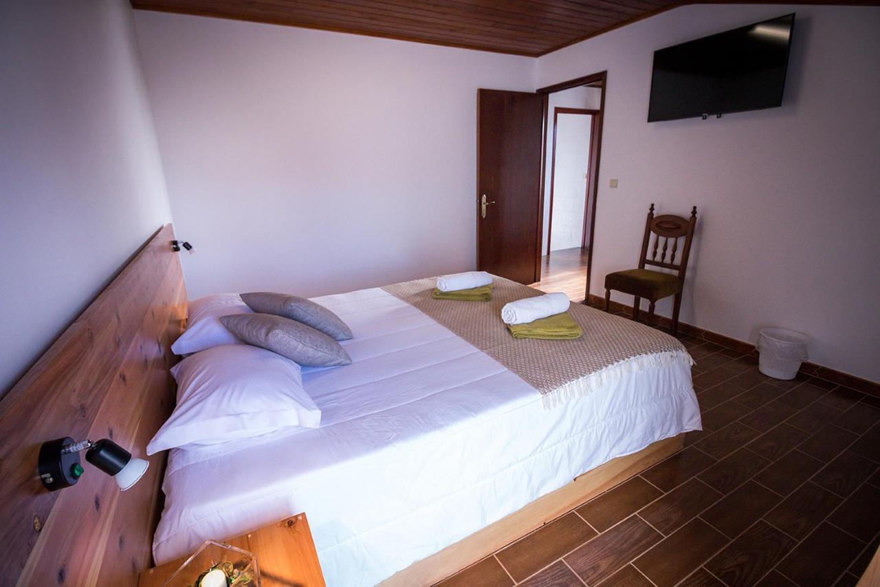 Ponta Delgada Guest House 2 Arrifes Exteriér fotografie
